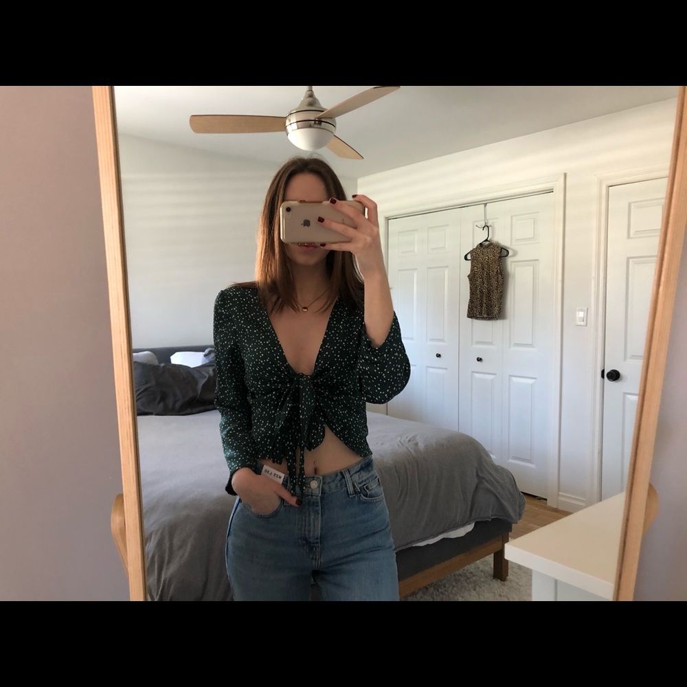 Green and white polka dot tie up crop top